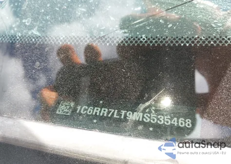 2021 Ram 1500 Classic Warlock 4X4 5'7 Box из США, поврежденный, VIN 1C6RR7LT9MS535468